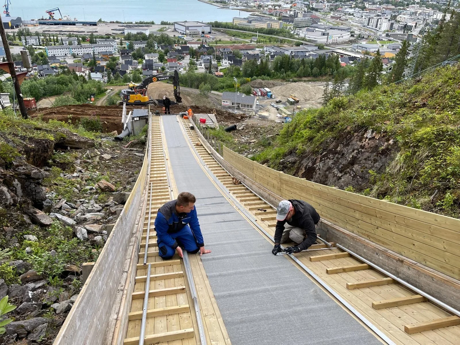 Personen im Umfeld von „Mo i Rana - fünf Clubtracks im hohen Norden“