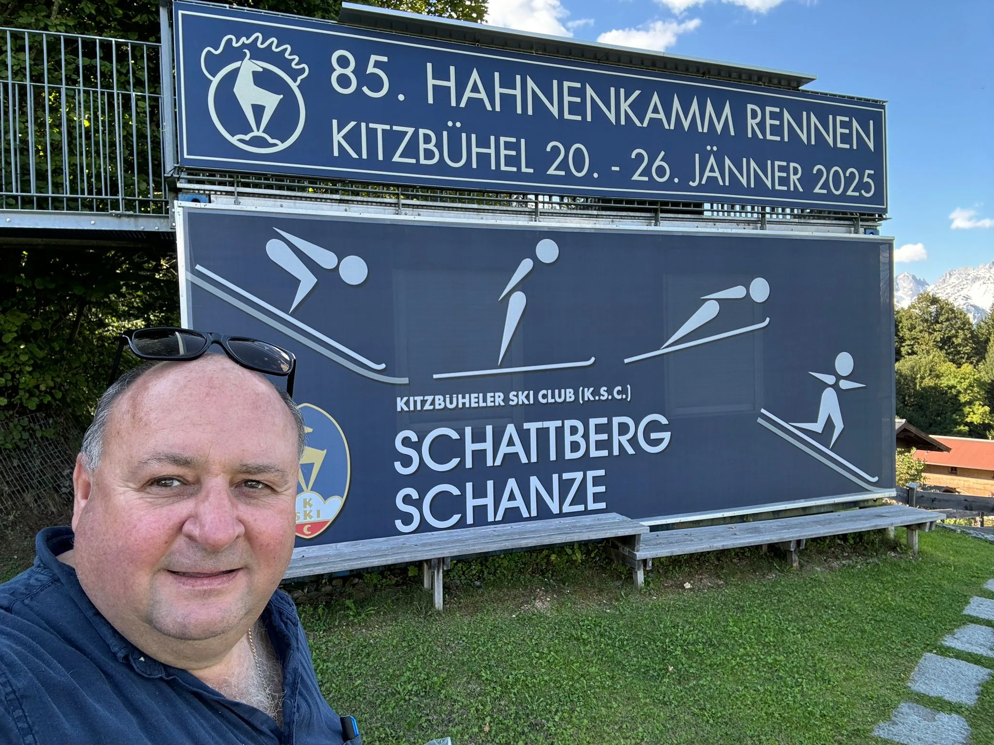 Personen im Umfeld von „Skispringen an der berühmten Streif“