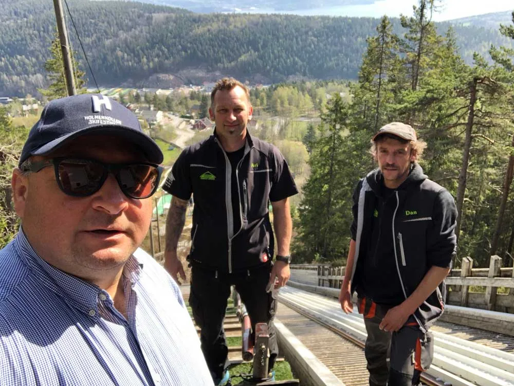 Personen im Umfeld von „Gjerpenkollen in Drammen (NOR) bekommt neue Riedel-Anlaufspur“