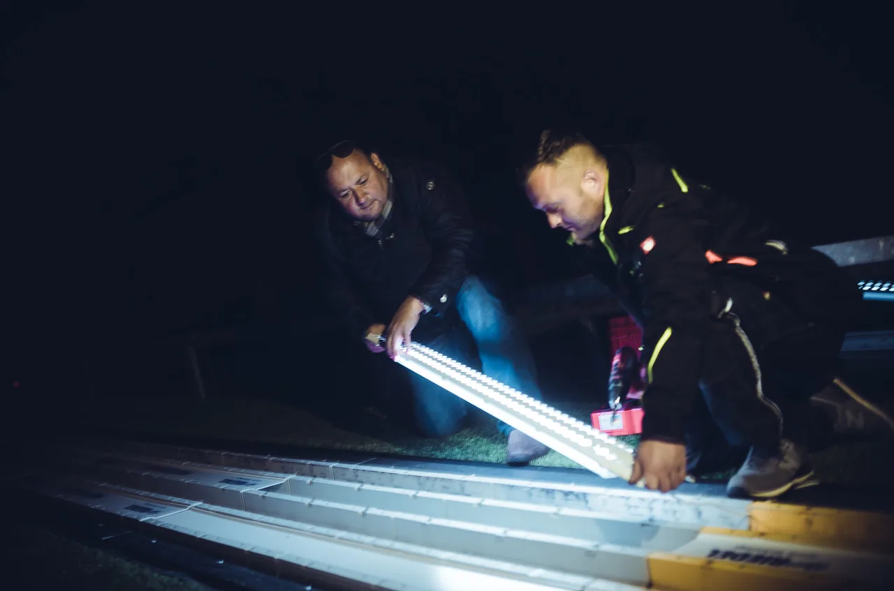 Personen im Umfeld von „Erstes mobiles LED-System für Skisprungschanzen“