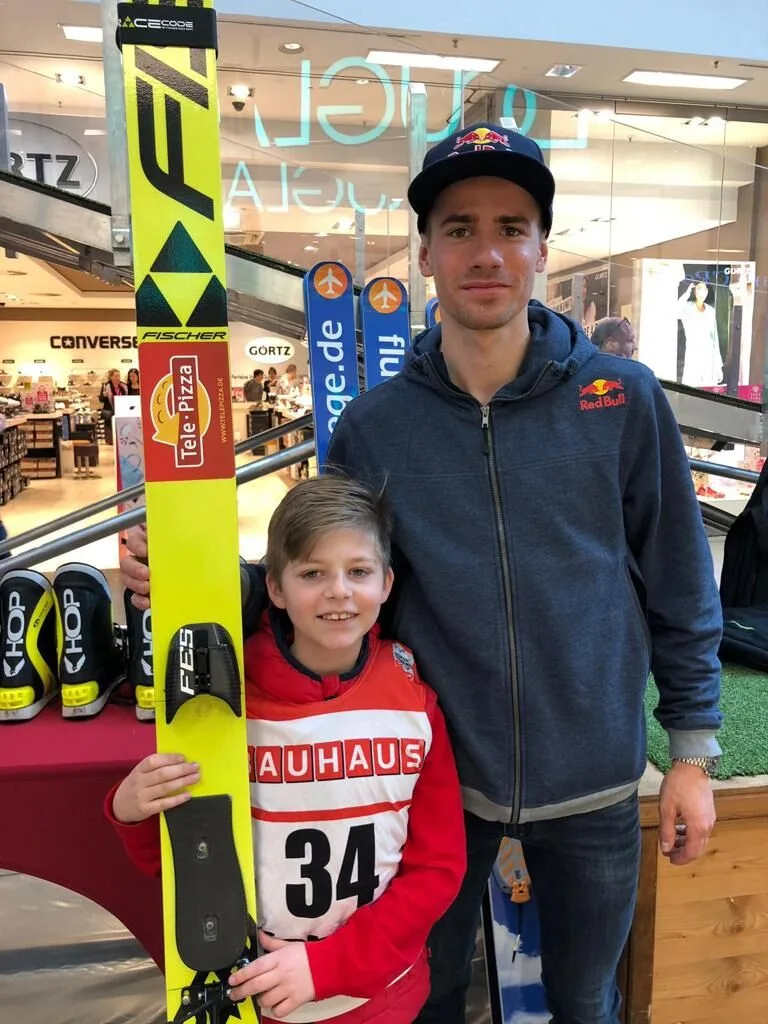 Personen im Umfeld von „Shop and Jump voller Erfolg!“