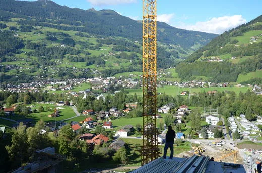 Außenaufnahme mit Landschaft und Himmel