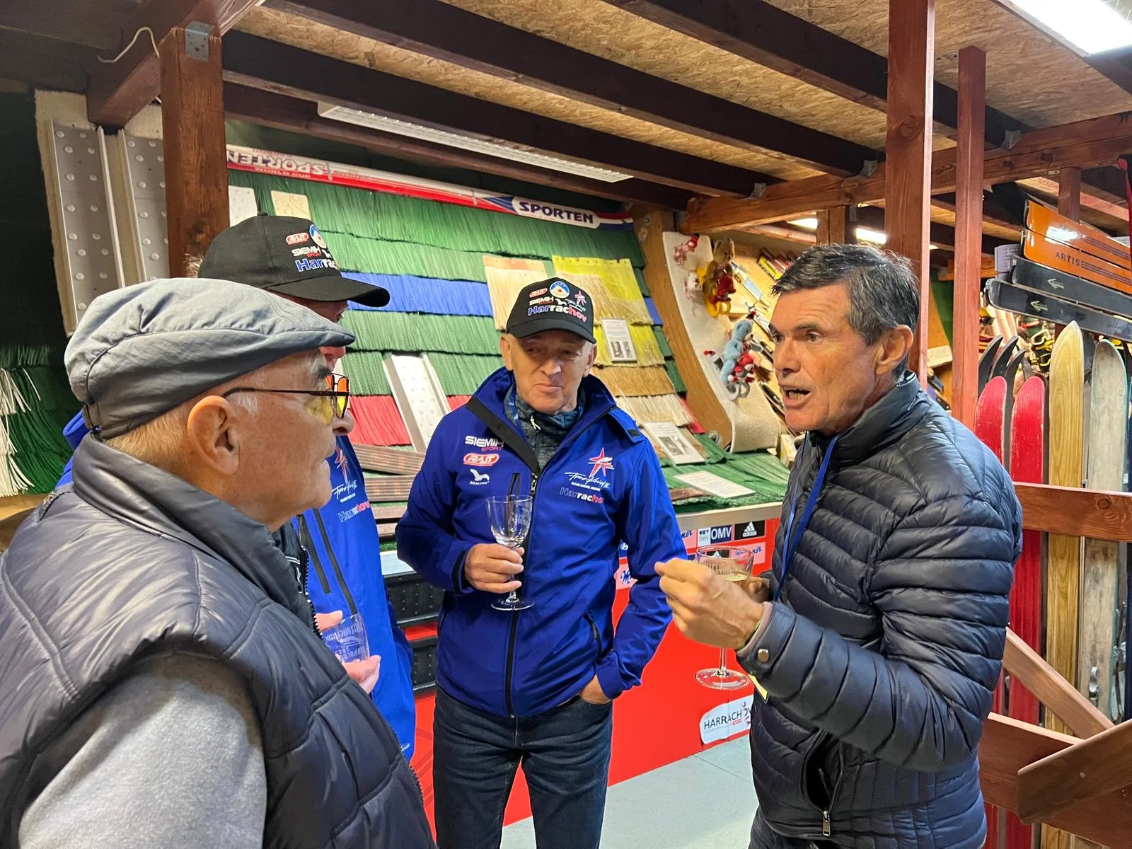 Personen im Umfeld von „Legendentreffen in Harrachov“