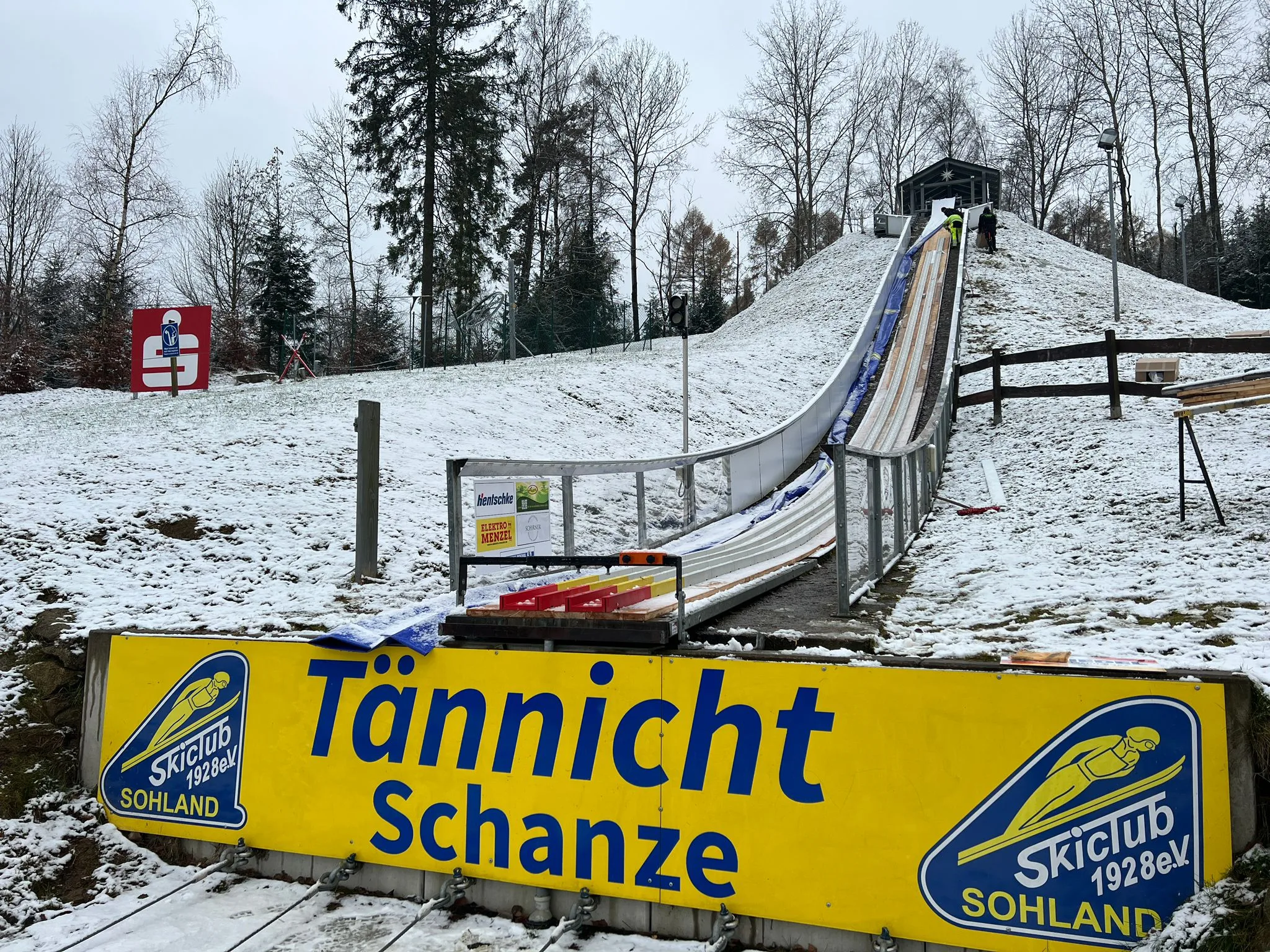 Verschneite Außenaufnahme