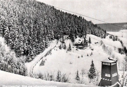Verschneite Außenaufnahme