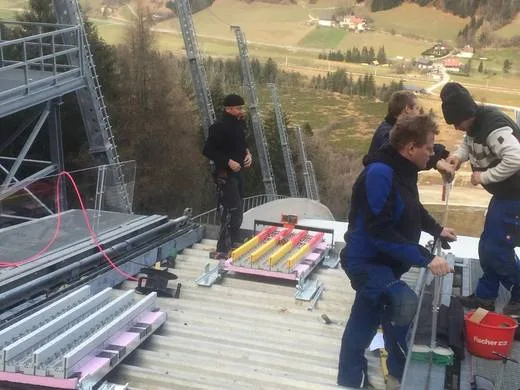 Personen im Umfeld von „Pünktlich vor Skiflug-WM 2016 - Erzgebirgische Firma rüstet Kulm in Rekordzeit um“