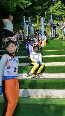 Personen im Umfeld von „Zweiter Stopp der Kindervierschanzentournee am Samstag“