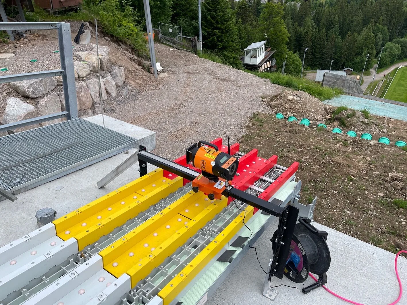 Technische Anlage im Freien