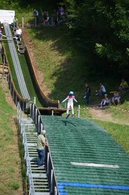 Personen im Umfeld von „Halbzeit bei Kinder-Vierschanzentournee – Interessantes Gespräch mit Thomas Morgenstern“