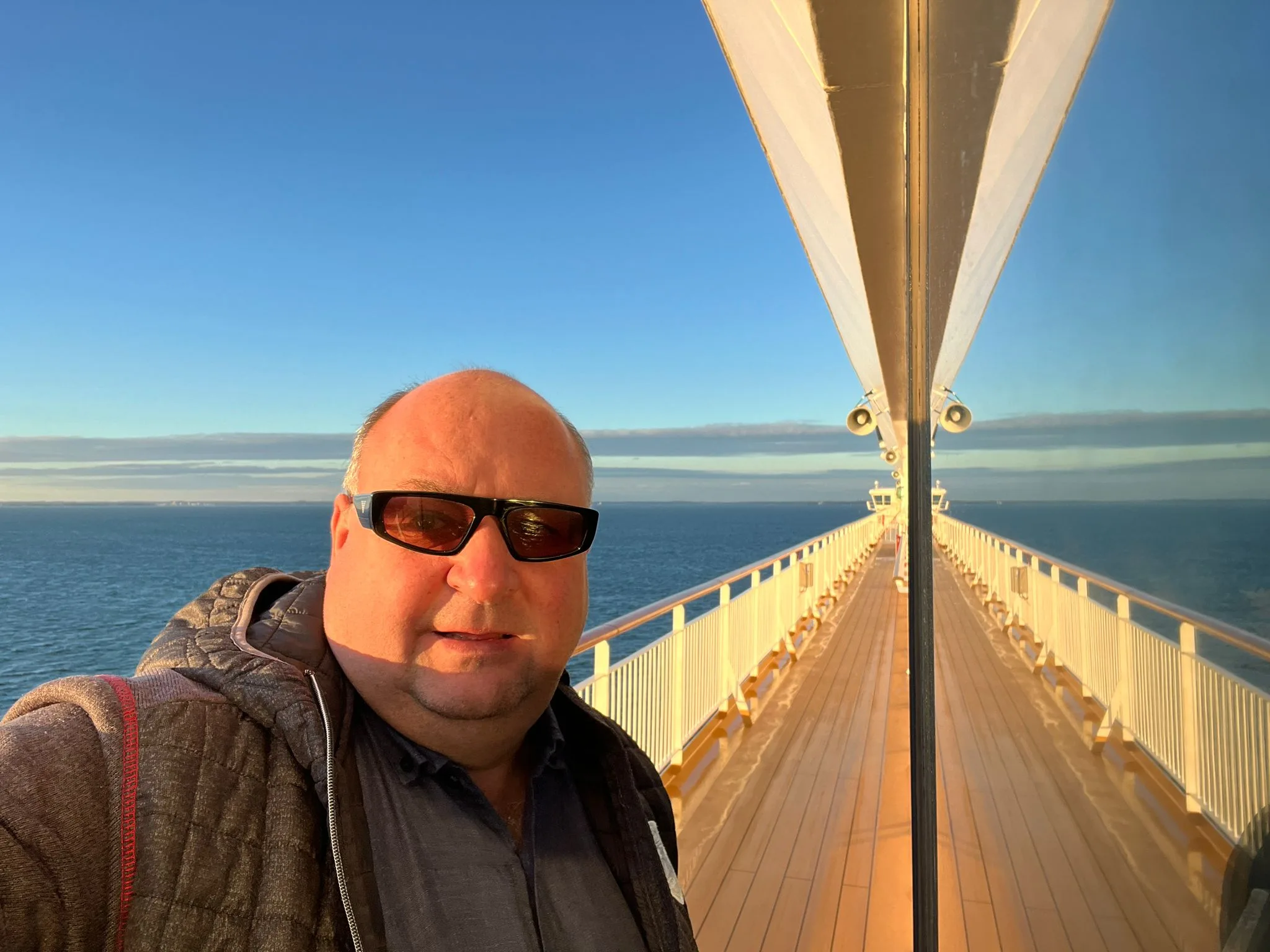 Personen im Umfeld von „Adjø Norge!“