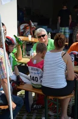 Personengruppe bei „Halbzeit bei Kinder-Vierschanzentournee – Interessantes Gespräch mit Thomas Morgenstern“